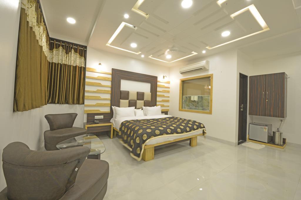 Hotel Jp International Аурангабад Номер фото